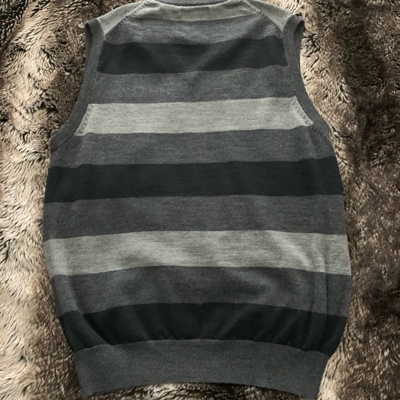Express Striped Sweater Vest - Picture 2 of 4